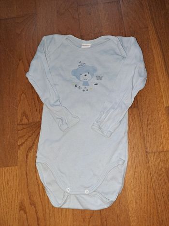 Body bleu ciel taille 3 ans