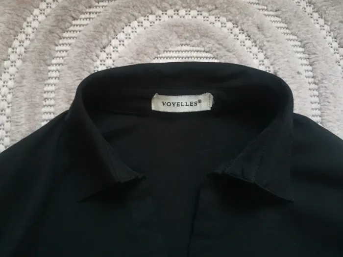Blouse noire - photo numéro 2