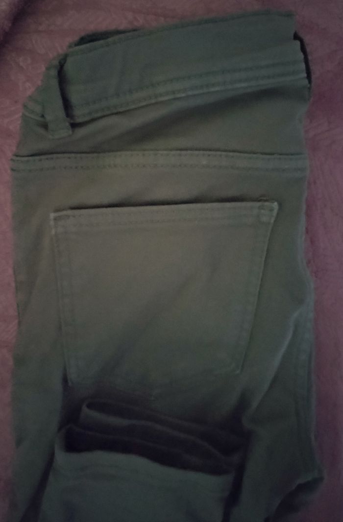 Jeans Skinny kaki "Kiabi" taille réglable 98% coton en très bon état - photo numéro 6