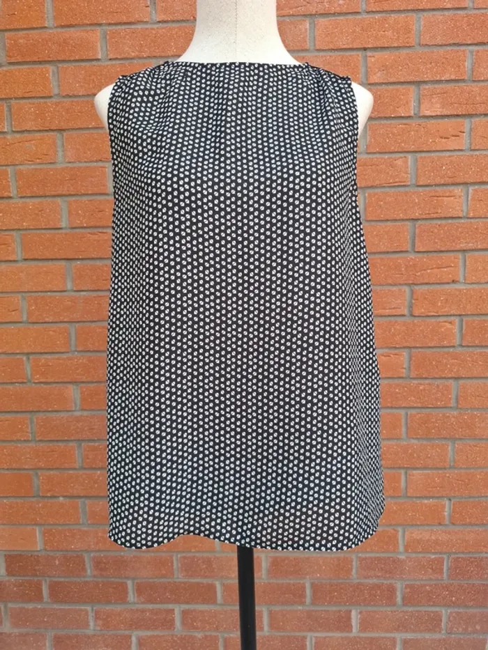 Top kiabi T38