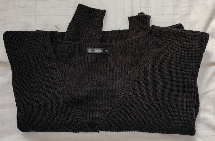 Pull cache-cœur Shein – Taille S