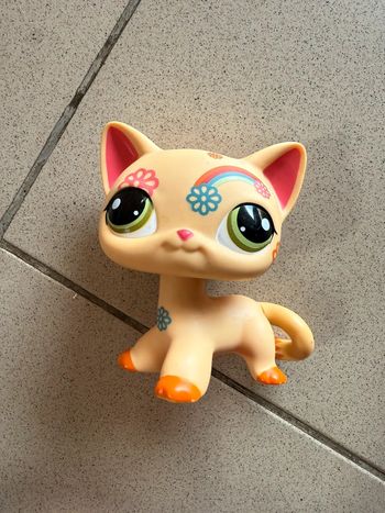 Rare Collector LPS Littlest Pet Shop Jumbo chat