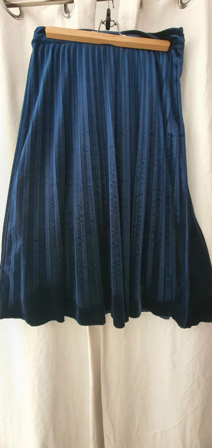 Jupe plissée velours bleu nuit