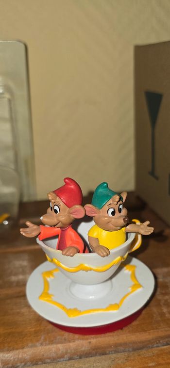 Numéro 15 figurine exlcusive audioconte magique altaya disney audio conte compte