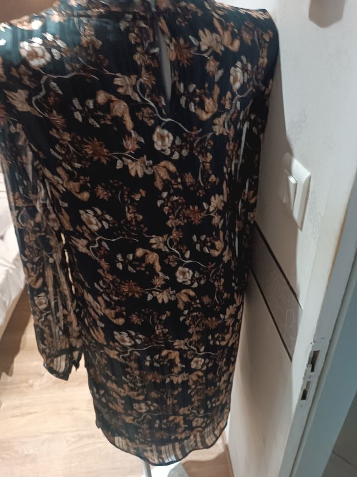 Robe femme t 36 - photo numéro 6