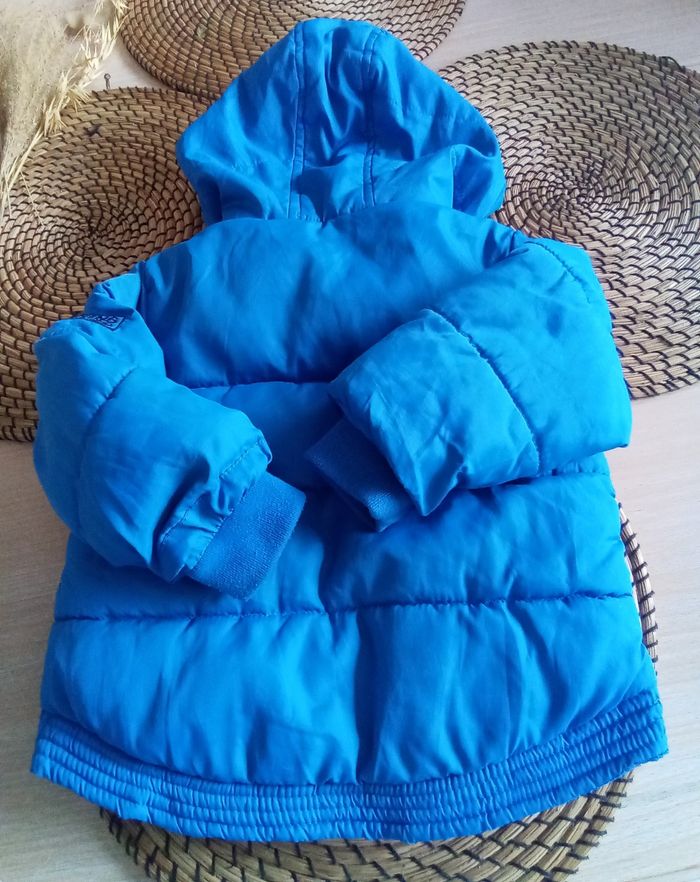 Doudoune bleue avec capuche Kidkanai taille 18 mois - photo numéro 6
