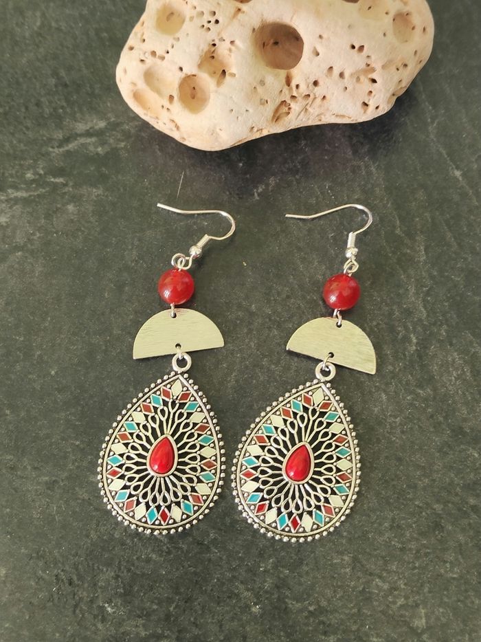 Boucles d'oreilles pendantes