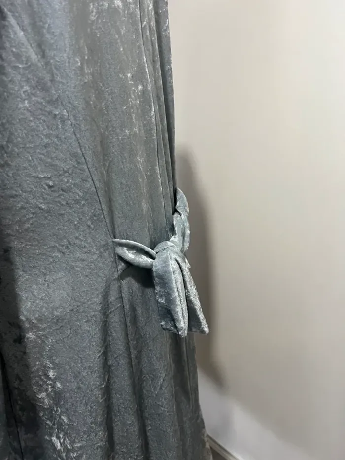 🟩 Robe longue en velours 🟩 4 - photo numéro 4