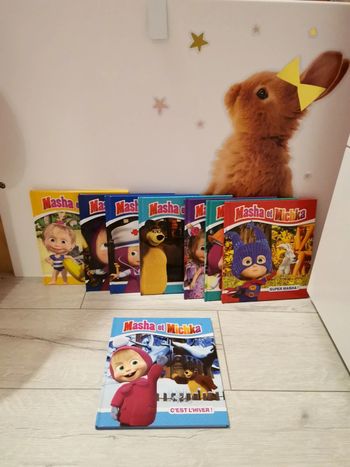 Livre Masha et Michka " C'est l'hiver "
