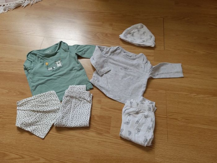 Lot vêtements bébé garçon 3mois bodies ensemble tee-shirts pyjama - photo numéro 10