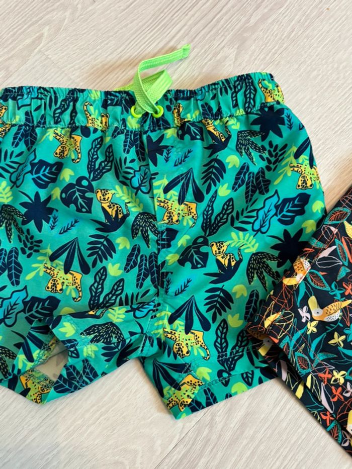 2 shorts de bain 18mois - photo numéro 4