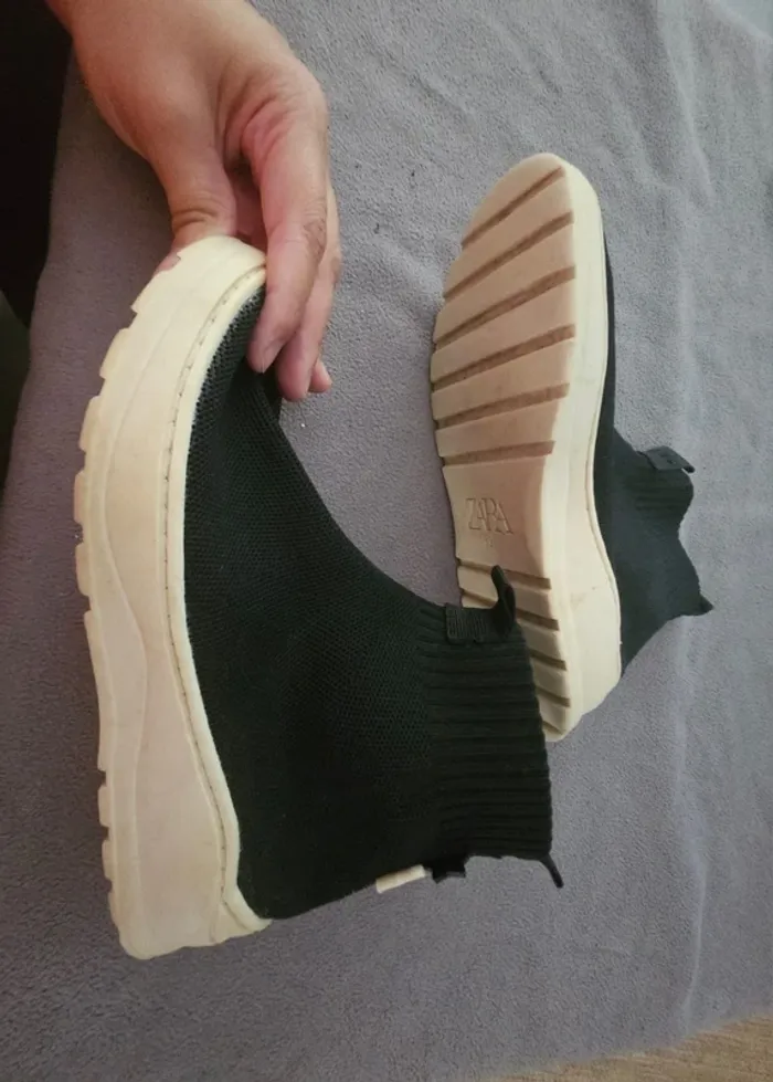 Bottine noir style chaussette taille 34 - photo numéro 4