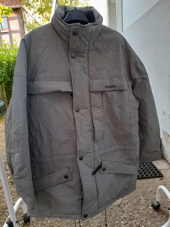 Veste Krombacher