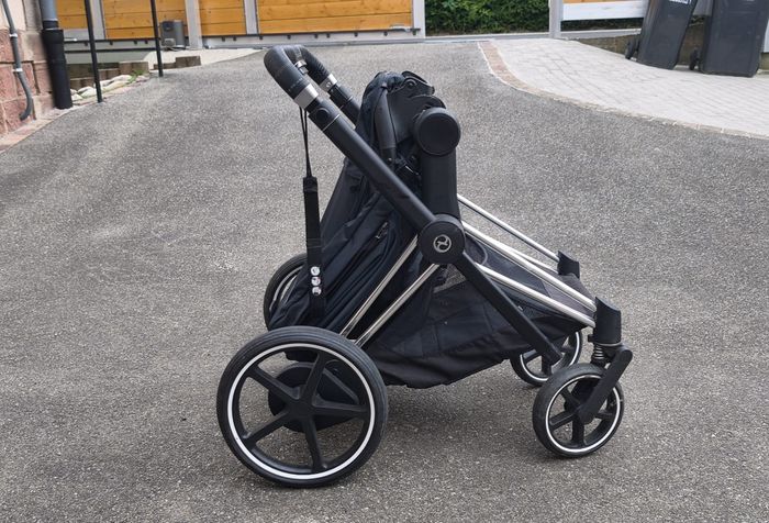 Poussette Cybex E-Priam Électrique - Châssis neuf - photo numéro 7