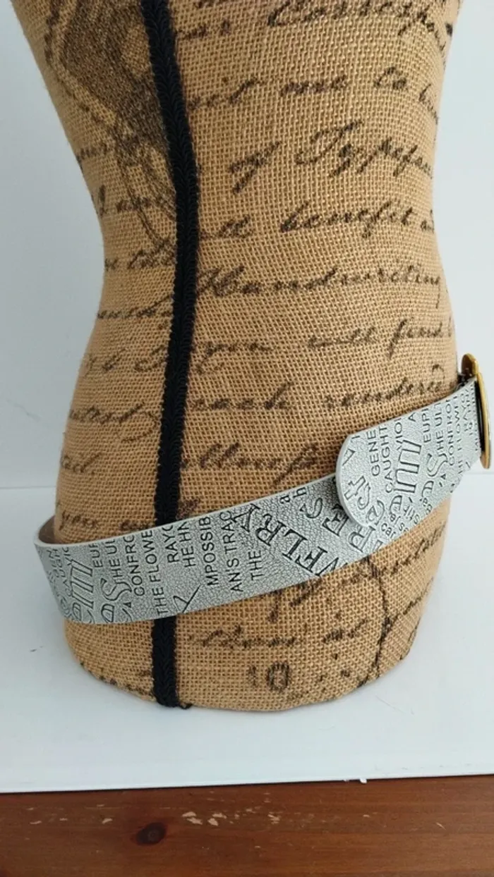 Ceinture écritures grise et noire 95 cm femme - photo numéro 7
