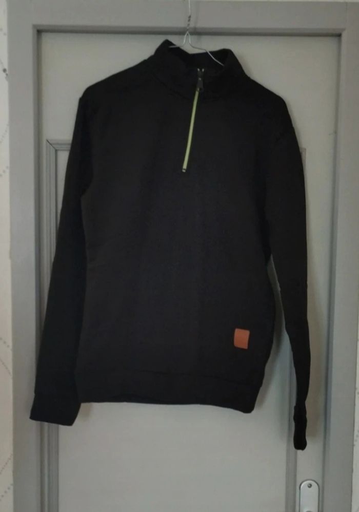 Pull zippé thermique