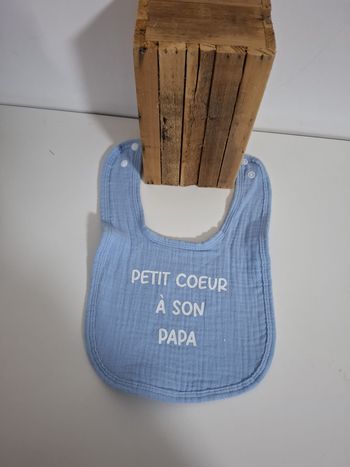 Bavoir personnalisé petit coeur a son papa 
