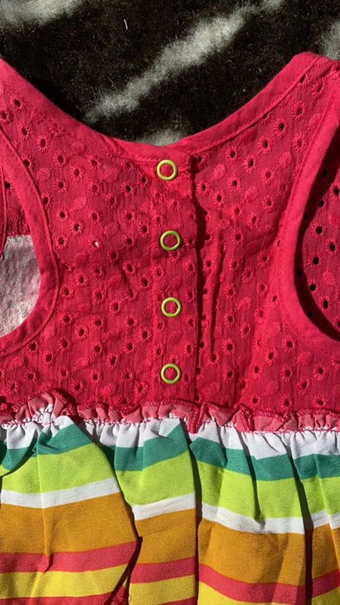 Blouse desigual sans manche 3-4 ans ( 104) neuve - photo numéro 6