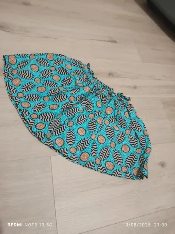 Magnifique jupe bleu taille 5 ans