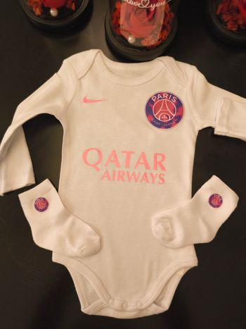 Ensemble bébé foot fille  cadeau de naissance paris psg 