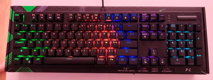 Clavier filaire gaming RGB - photo numéro 2