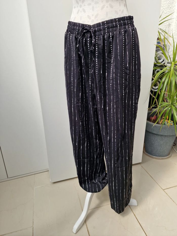 Pantalon Léger Fluide Noir Imprimé Blanc - photo numéro 10
