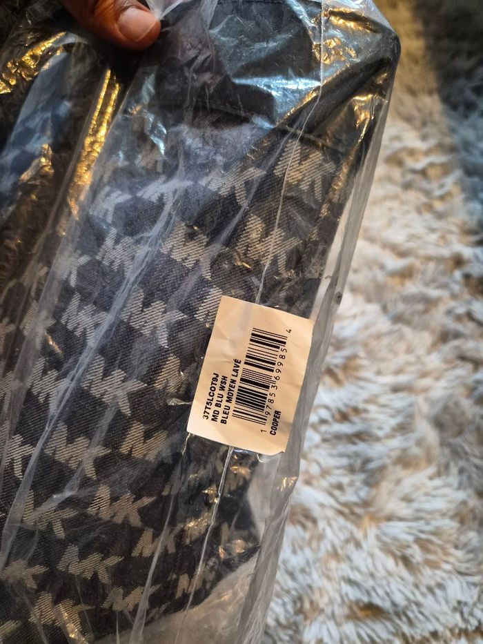 Sac cabas Michael Kors – Monogramme MK – Neuf - photo numéro 6
