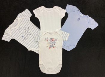 Lot de 4 bodies manches courtes 