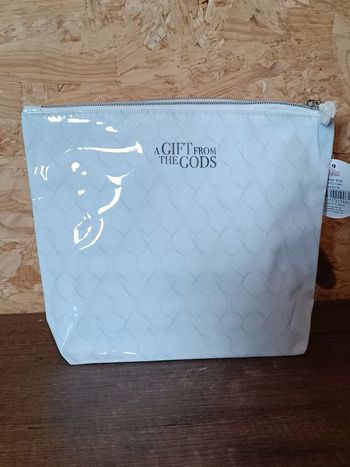 Trousse "a gift from the gods"