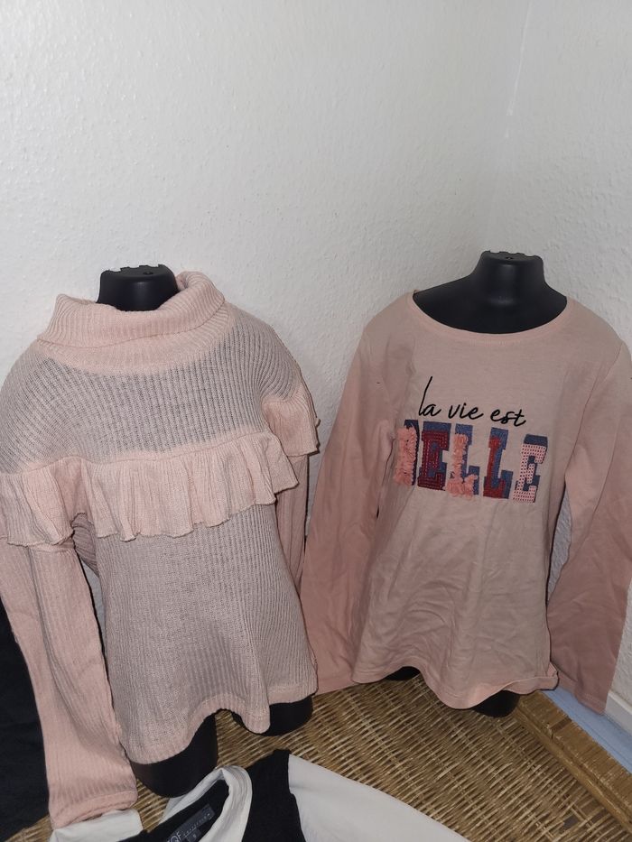 Lot 4 hauts fille 8 ans - photo numéro 3