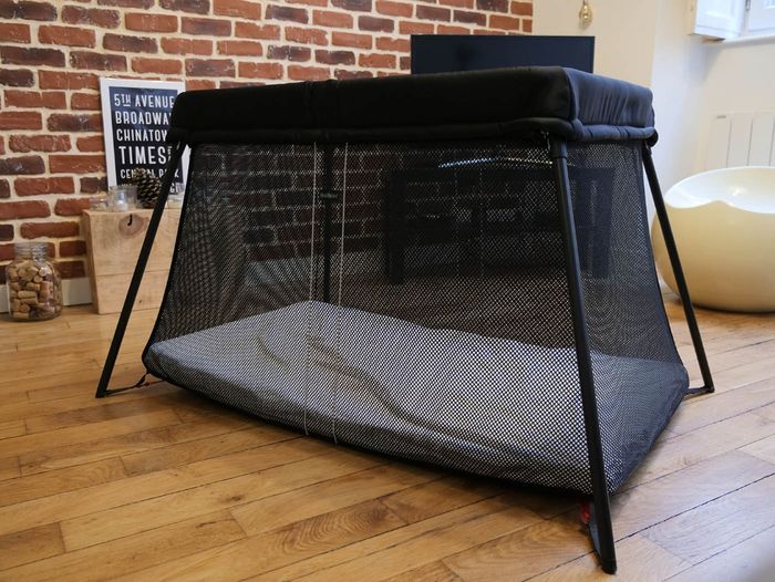 Lit parapluie babybjorn light