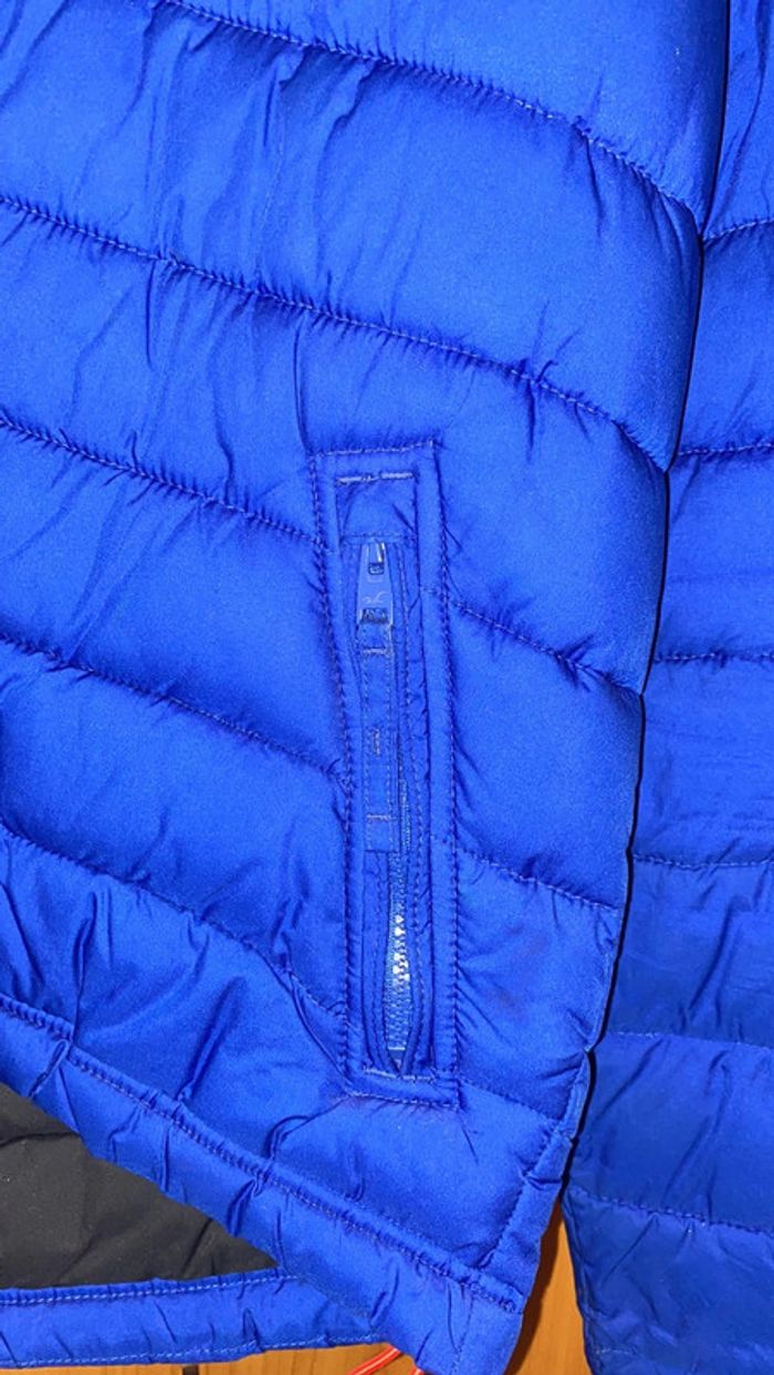 Doudoune Hollister bleue M - photo numéro 4