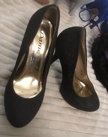 Talon aiguilles