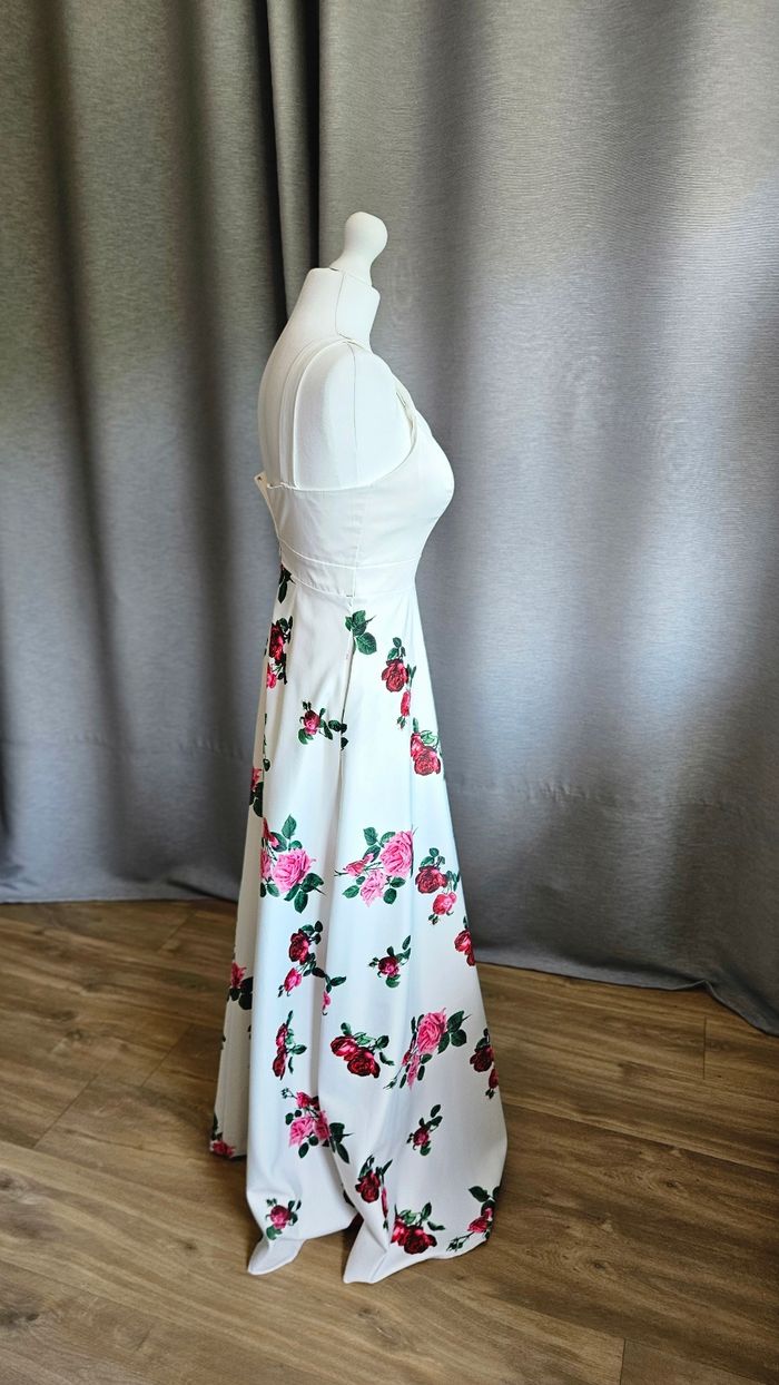 Robe longue et roses, taille 36, Ever Pretty - photo numéro 3