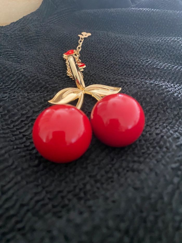 Porte clés cerises 🍒 - photo numéro 2