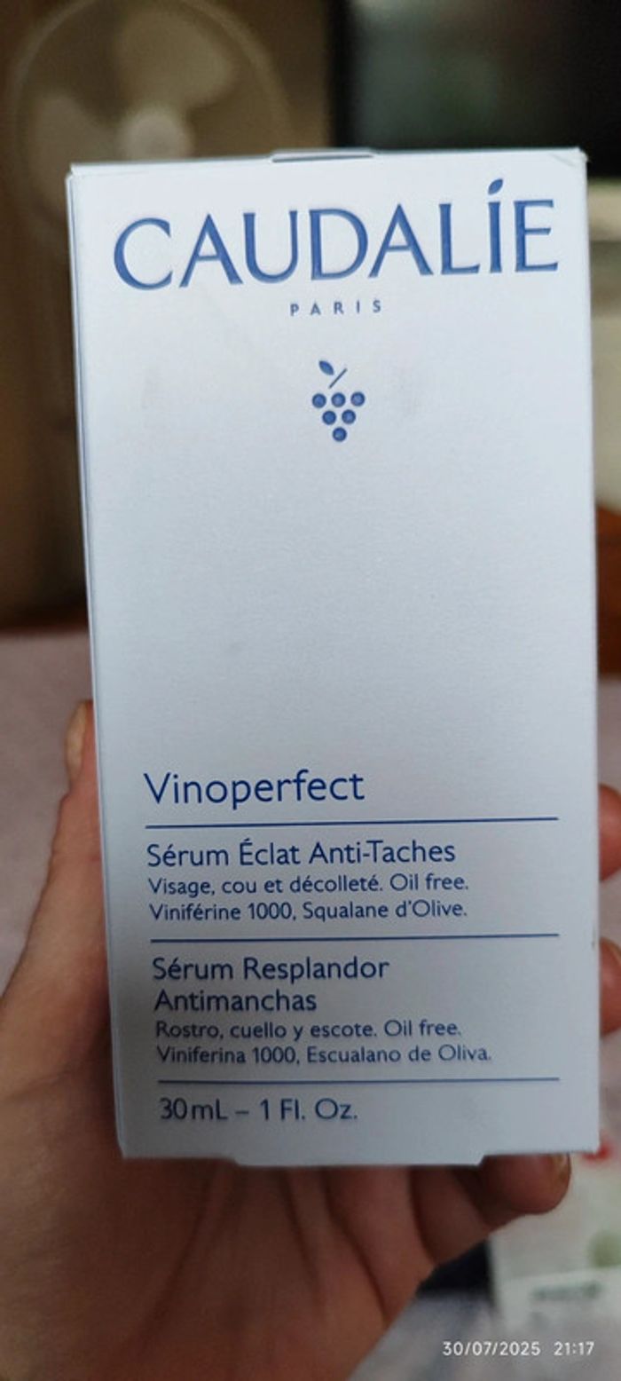 Caudalie Vinoperfect
Sérum Éclat Anti-Taches à la Viniférine (alternative à la Vitamine C) 30 ml - photo numéro 6