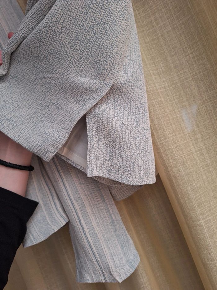 Enssemble tailleur jupe - photo numéro 9