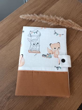 Protège carnet santé