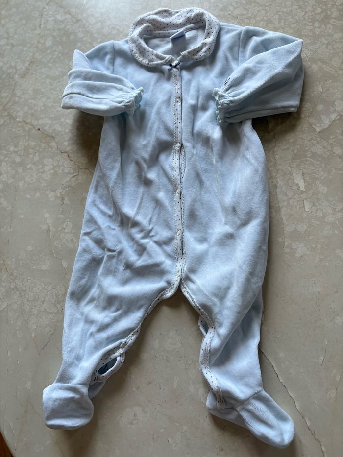 Lot 4 pyjamas 12 mois - photo numéro 3