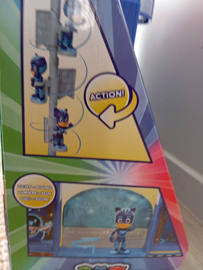 Hautpquartier PJMasks, quartier général Pyjamasks neuf - photo numéro 5