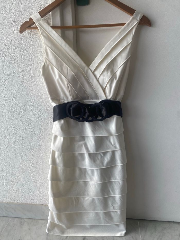 Robe +bolero Xanaka TBE taille S - photo numéro 2