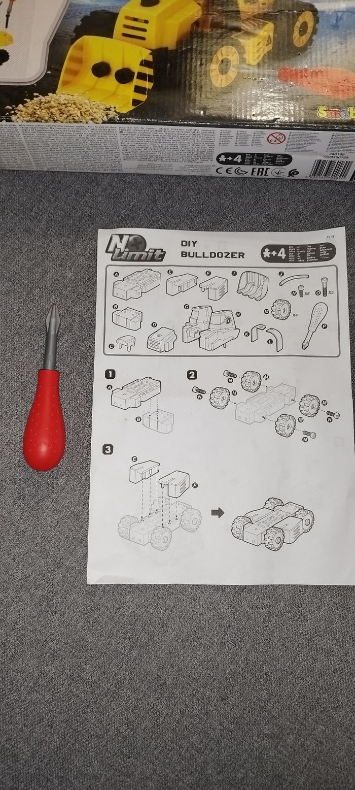 Bulldozer à monter - photo numéro 4