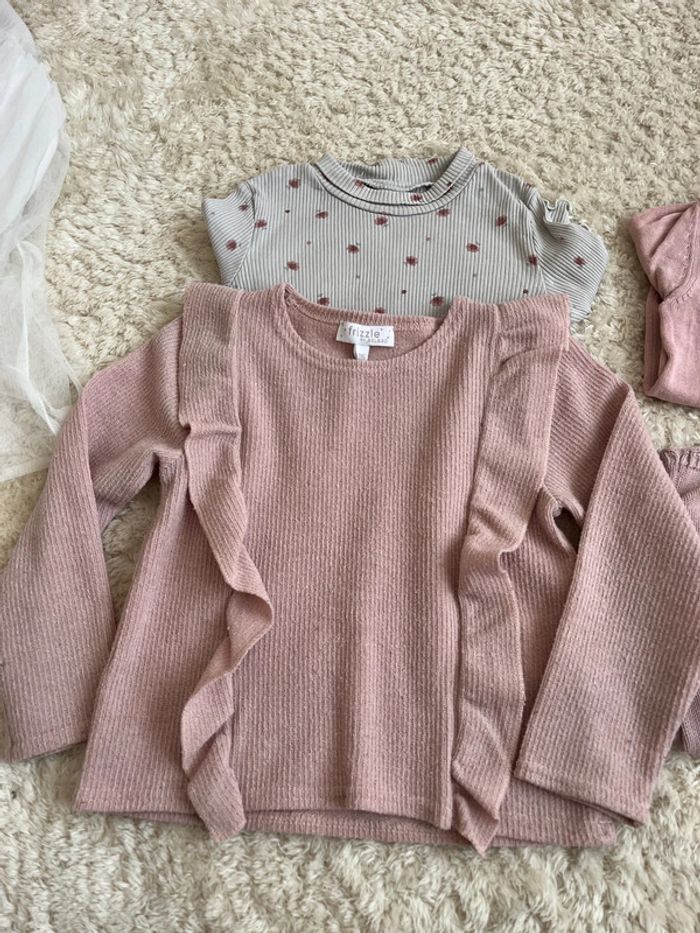 Lot de 4 pulls en très bon état - photo numéro 5