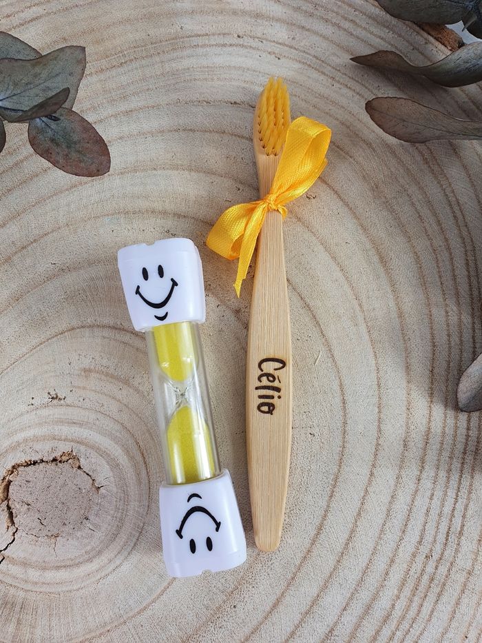 Brosse à dents enfant - photo numéro 4