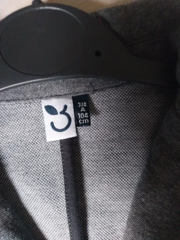 Veste 3 pommes 3 4 ans - photo numéro 3