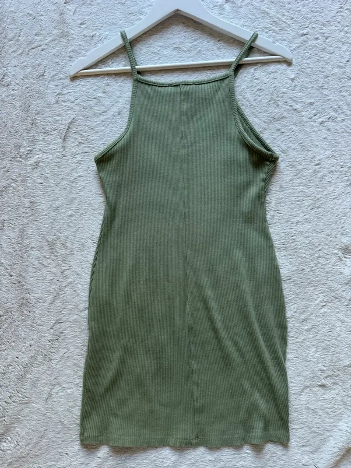 Robe courte été Bershka kaki - photo numéro 3