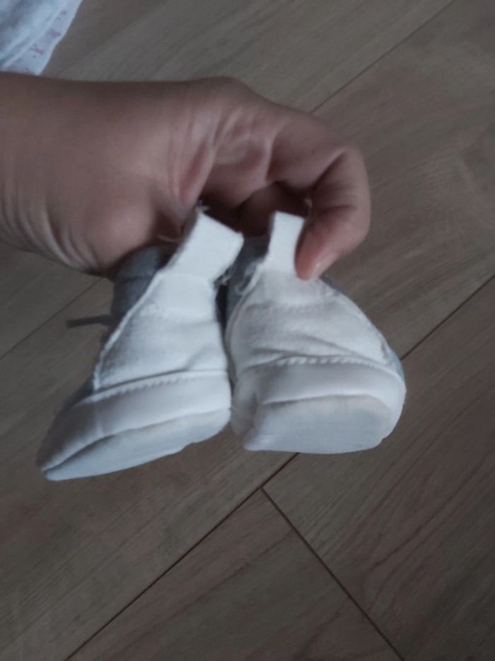 Chaussures/baskets bébé garçon 9/12 mois 11,5cms (78) - photo numéro 4