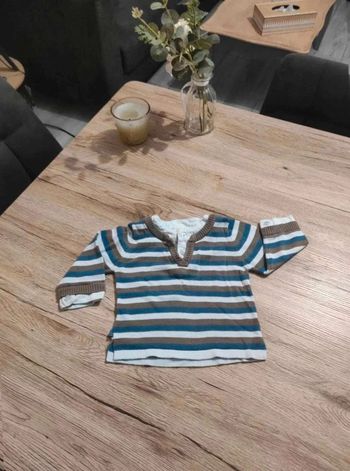 Pull  léger  obaïbi 6 mois