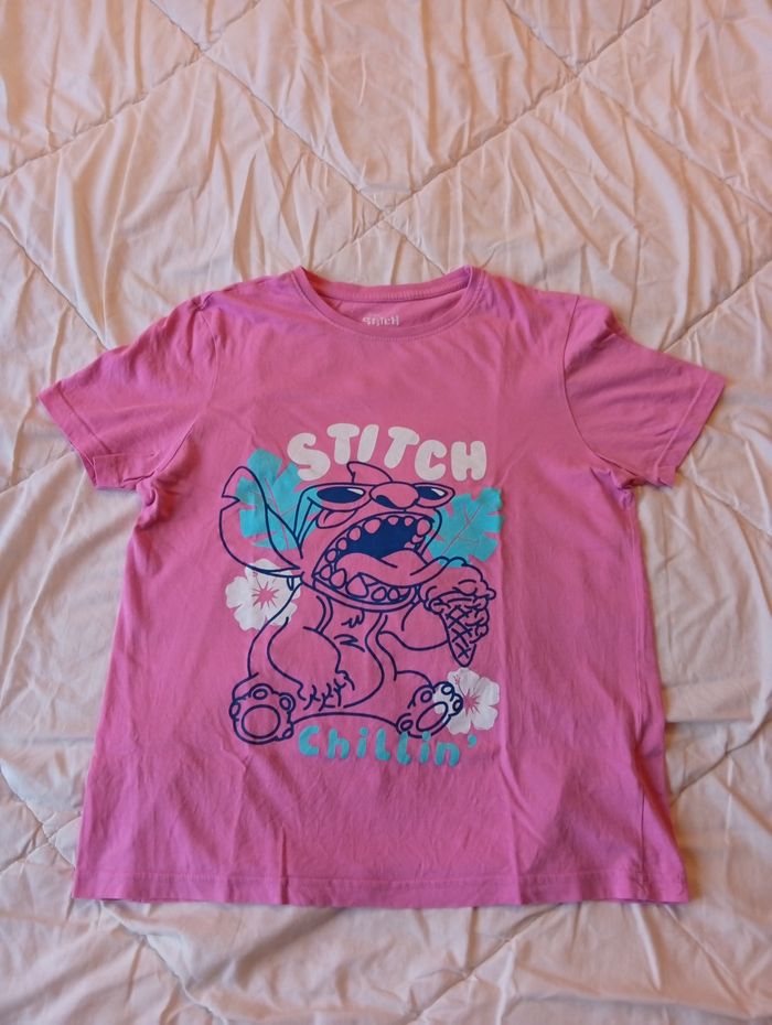 T-shirt 11-12ans stitch Primark