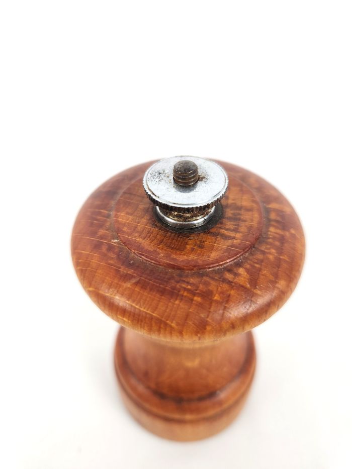 Ancien Moulin à Poivre Peugeot Frères - Vintage en Bois - 9 cm - photo numéro 2
